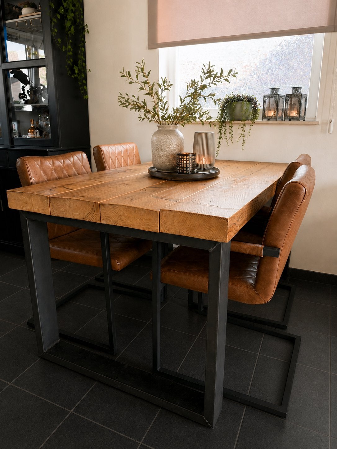 Set massief Eiken houten tafel 4 pers/ stalen frame, Huis en Inrichting, Tafels | Eettafels, Ophalen, Zo goed als nieuw