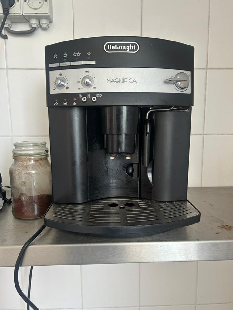 Koffiezetapparaat, Ophalen, Gebruikt