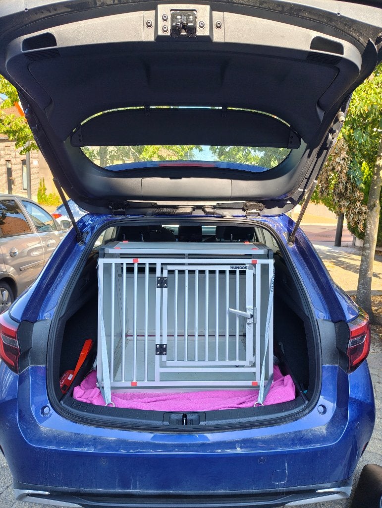 Autobench hond Hundos Pro Aluminium M 65x80x65 cm, Ophalen, Gebruikt