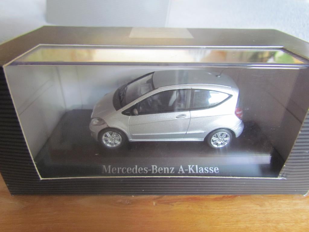 Schuco Mercedes Classe A Gris 1/43, Hobby en Vrije tijd, Ophalen of Verzenden, Nieuw, Auto, Schuco