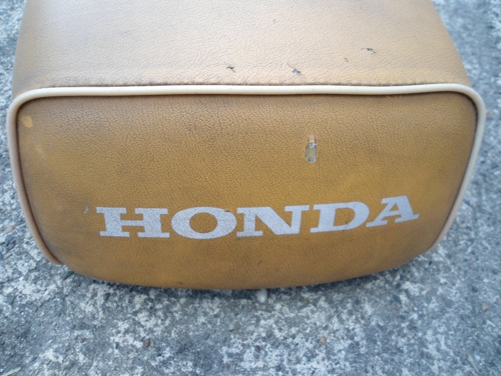 Honda Wallaroo : siège d'origine = rasé, Vélos & Vélomoteurs, Enlèvement, Utilisé, Selle, Honda wallaroo