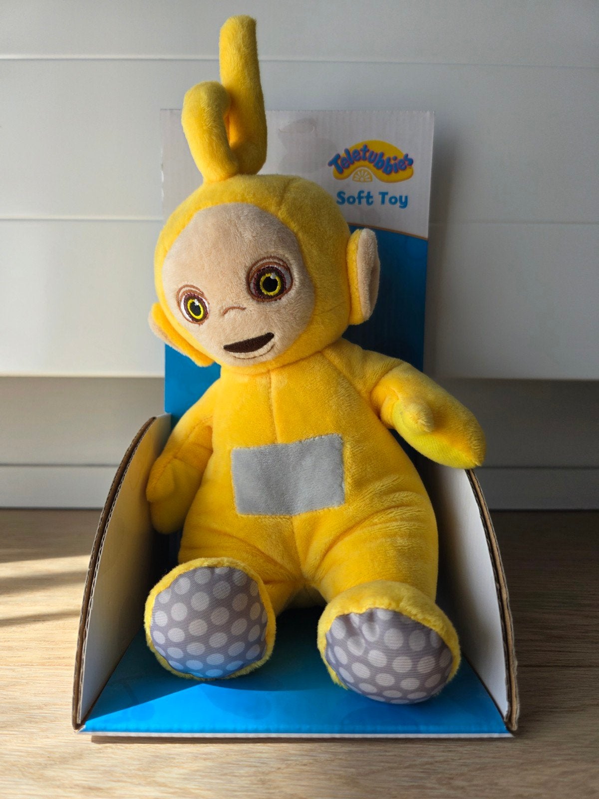 Teletubbies Lala, Enfants & Bébés, Neuf, Jaune, Enlèvement ou Envoi, Avec boîte