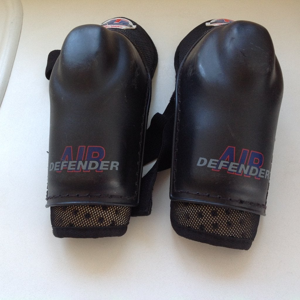 elleboogbeschermers  air Defender by Crazy Creeks, Sport en Fitness, Skeelers, Ophalen of Verzenden, Zo goed als nieuw, Kinderen