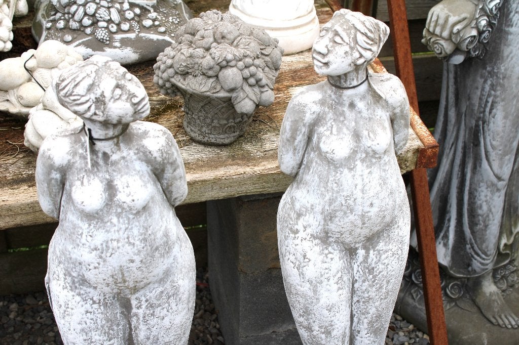 Standbeeld naakte vrouw moderne kunst in steen., Ophalen, Nieuw, Steen, Overige typen