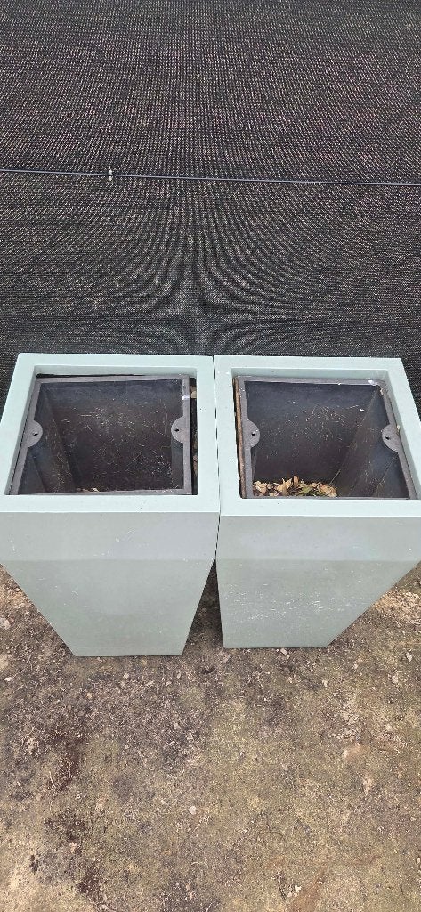 Bloempotten hoog 2 stuks, Tuin en Terras, Ophalen, Kunststof, Gebruikt, 40 cm of meer