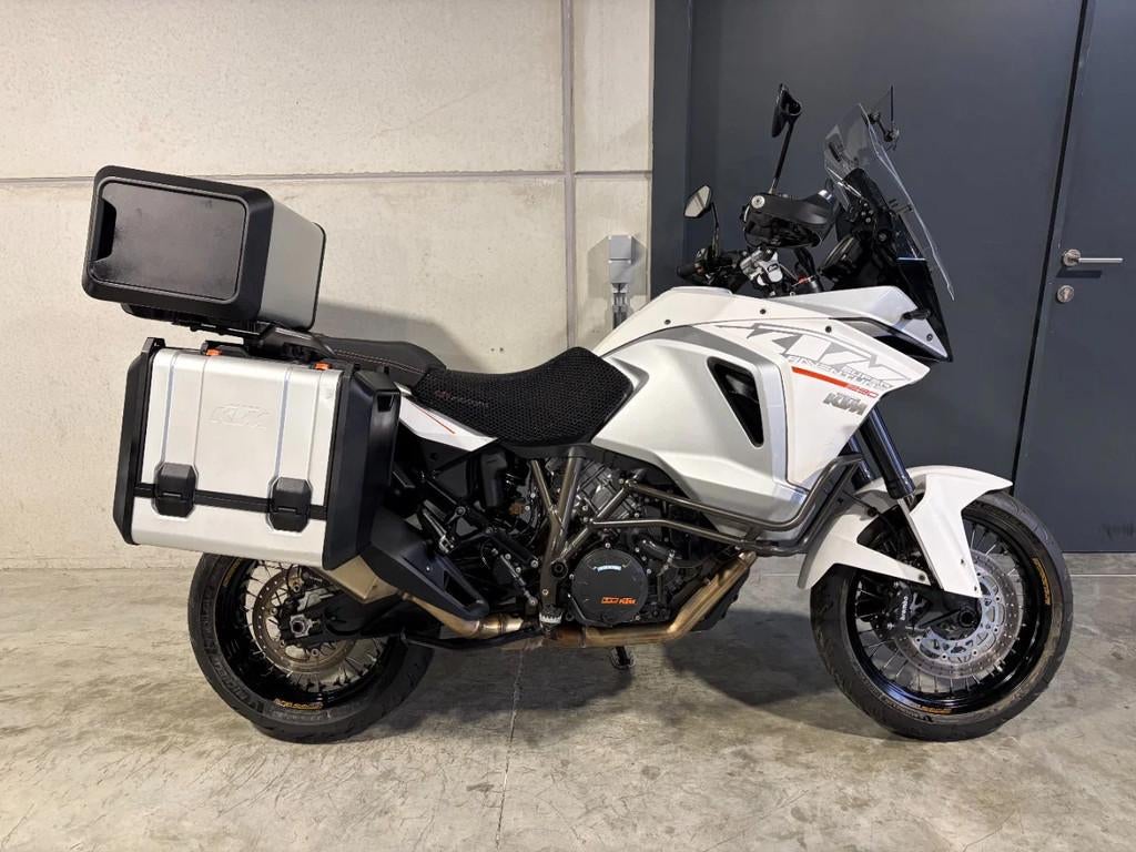KTM Super Adventure 1290 super krachtige allroad (bj 2017), Motoren, Motoren | KTM, Bedrijf, Meer dan 35 kW, Overig