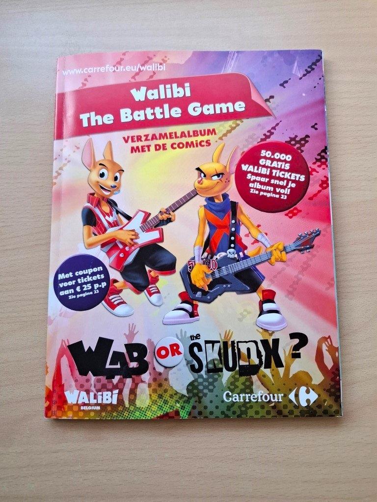 Walibi The Battle Game Verzamelalbum met Stickers en Kaarten, Ophalen of Verzenden, Nieuw, Stickers en Plaatjes
