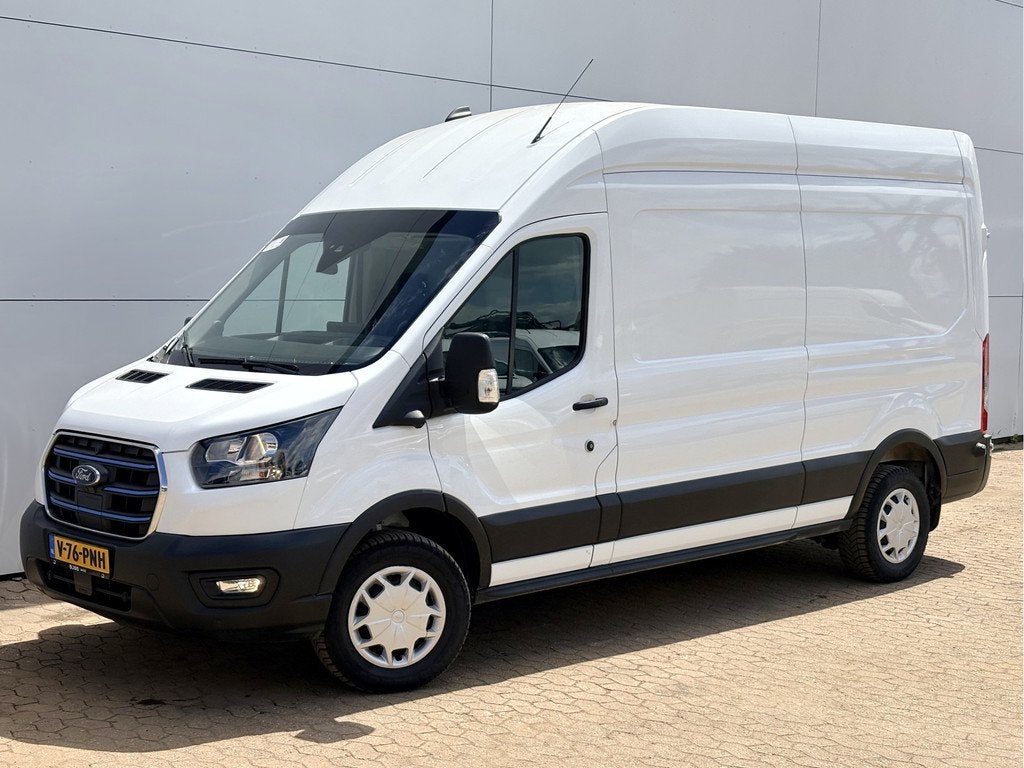 Ford E-Transit 68kWh 184PK L3H3 317km WLTP 96% (SOH) BEV Sne, Auto's, Automaat, Gebruikt, Wit, 184 pk