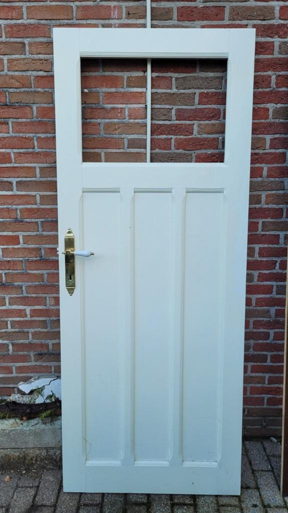 Deur met ruitopening te geef, Ophalen