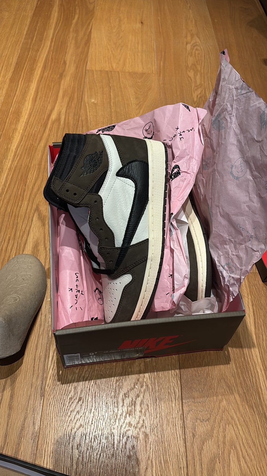 Air Jordan Travis Scott 43 (9.5) NIEUW, Kleding | Heren, Ophalen, Nieuw