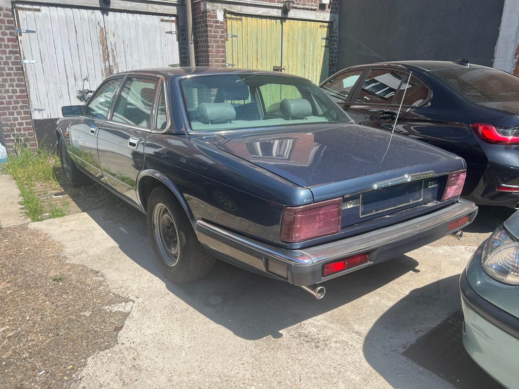 Jaguar XJ6 1993 3.2 Oldtimer, foto 2
