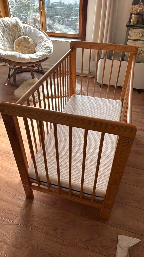 Houten ledikant baby - peuter, Ophalen, Gebruikt, Ledikant