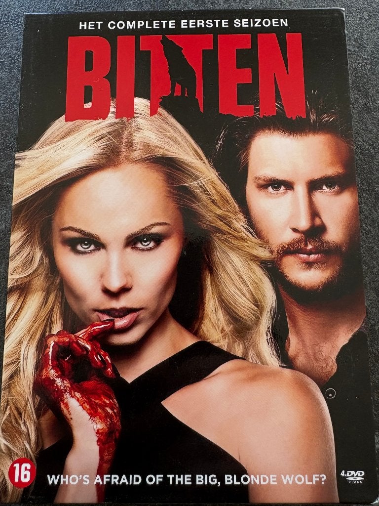 Bitten, seizoen 1 DVD, CD & DVD, Enlèvement ou Envoi, Horreur, À partir de 16 ans, Saison 1