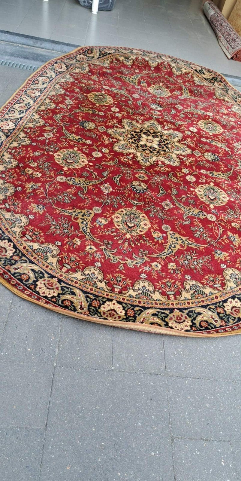 ovaal tapijt Louis De Poorter wol. 195 x 295. basis rood., Enlèvement, Rouge, Ovale