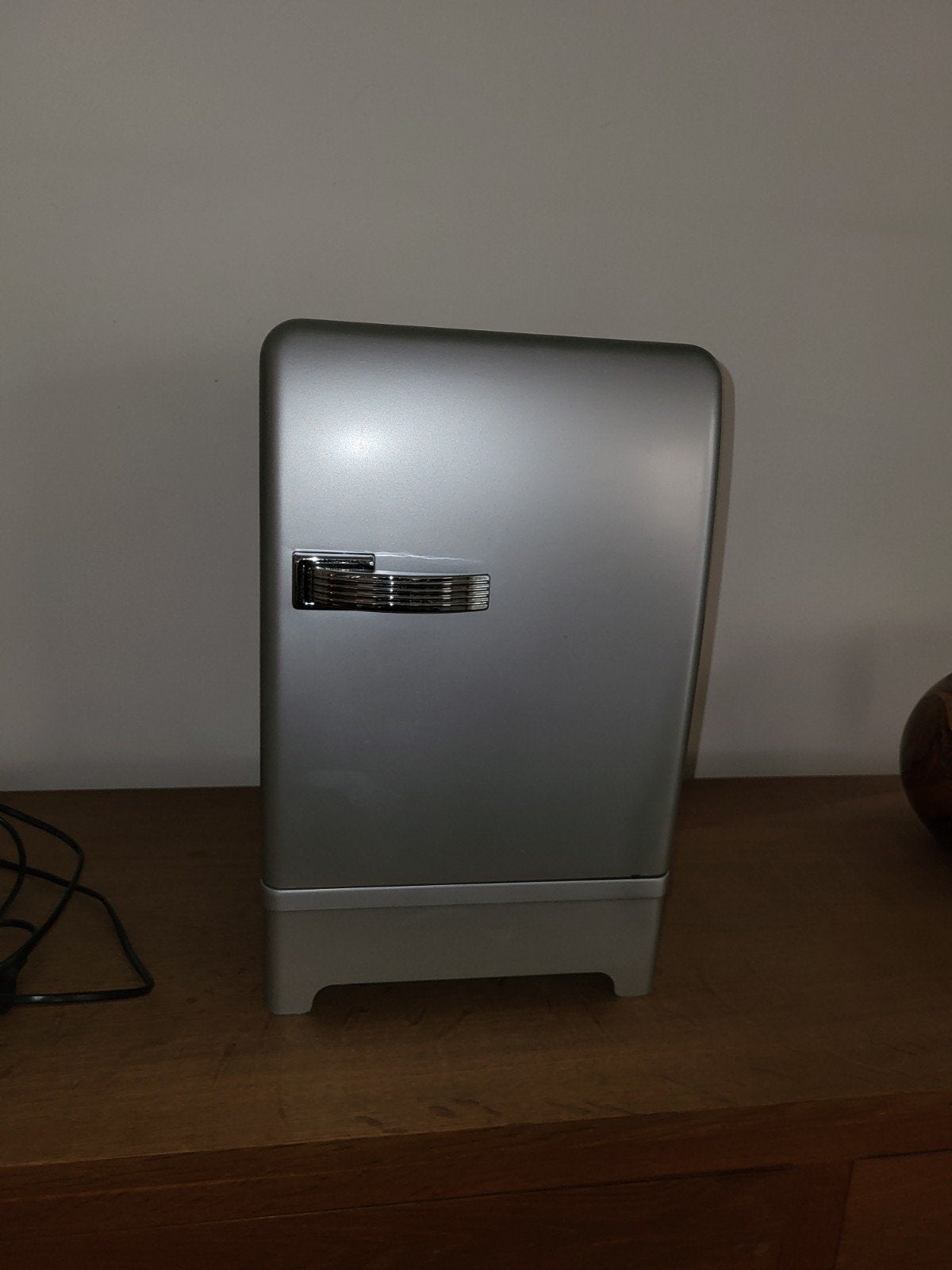 Tafelmodel retromodel koelkastje, Elektronische apparatuur, Ophalen