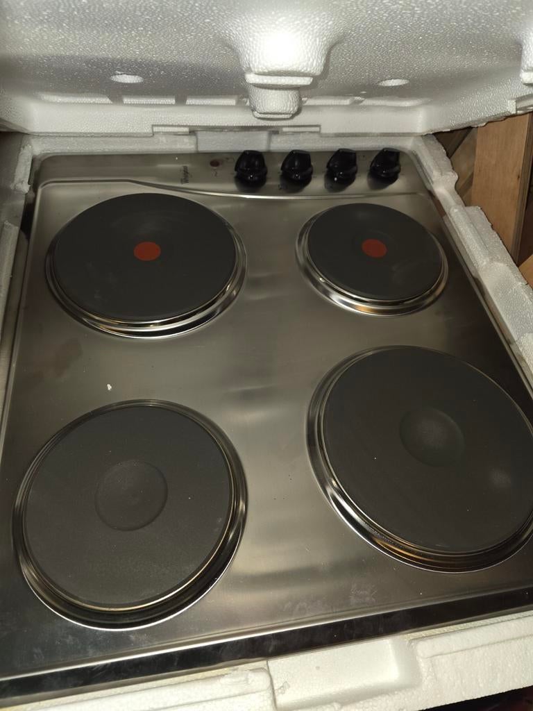Taque electrique Whirpool neuf, Electroménager, Enlèvement