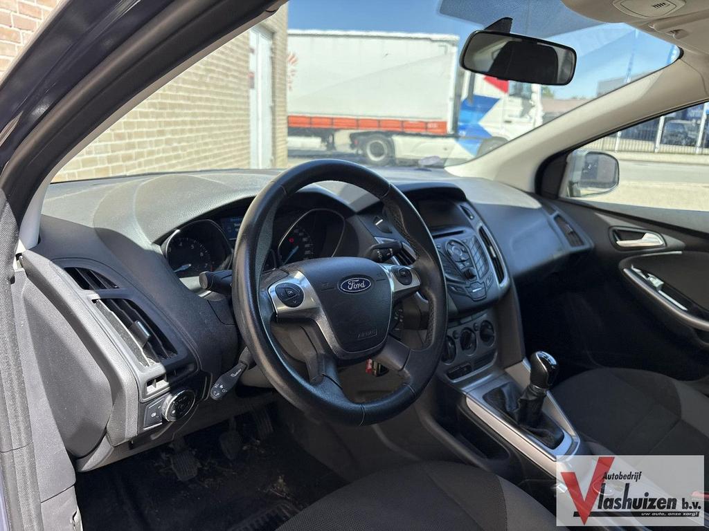 Ford Focus 1.6 TI-VCT Trend | Airco | Cruise | Navi |, Auto's, Focus, Electronic Stability Program (ESP), Bedrijf, Zilver of Grijs