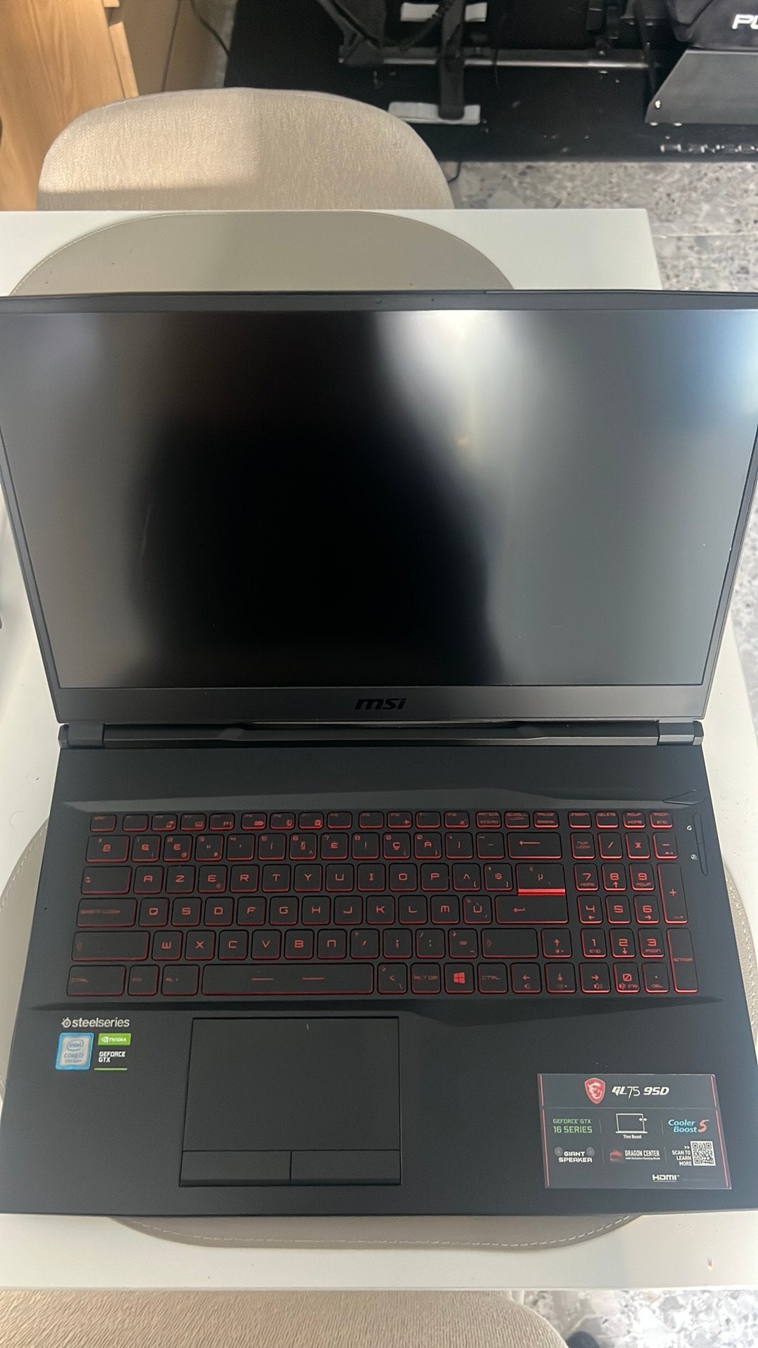 MSI gaming laptop, Computers en Software, Ophalen, Zo goed als nieuw, Gaming