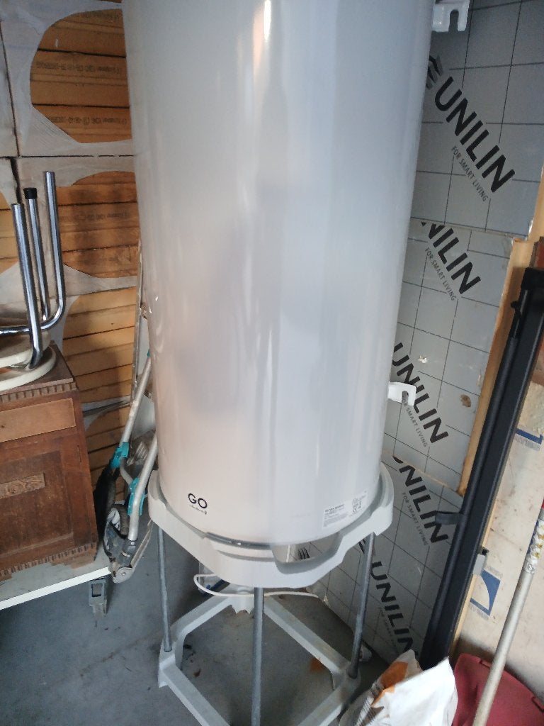 electrische boiler Van Marke150 liter en ciculatiepomp DAB, Ophalen, 100 liter of meer, Boiler, Minder dan 3 jaar oud