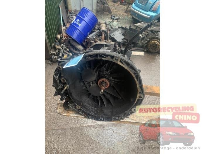 Versnellingsbak van een Renault Trafic, Auto-onderdelen, Gebruikt, -, Renault, -