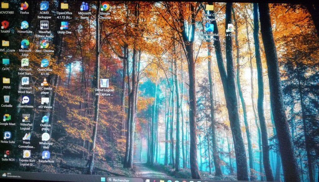 Moniteur HP2510i Diagonale : 23.8" (60 cm), Informatique & Logiciels, Moniteurs, Moins de 1 ms, 61 à 100 Hz, Full HD, Comme neuf