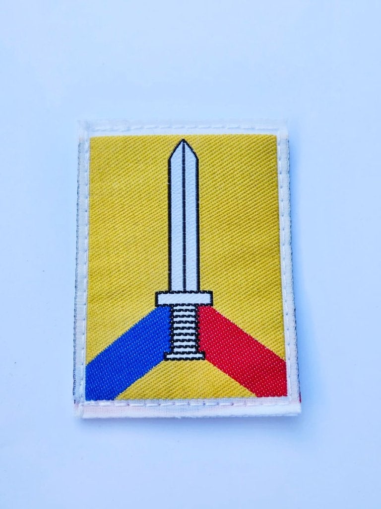 Commandement de la logistique des forces (COM-LOG)., Collections, Enlèvement ou Envoi