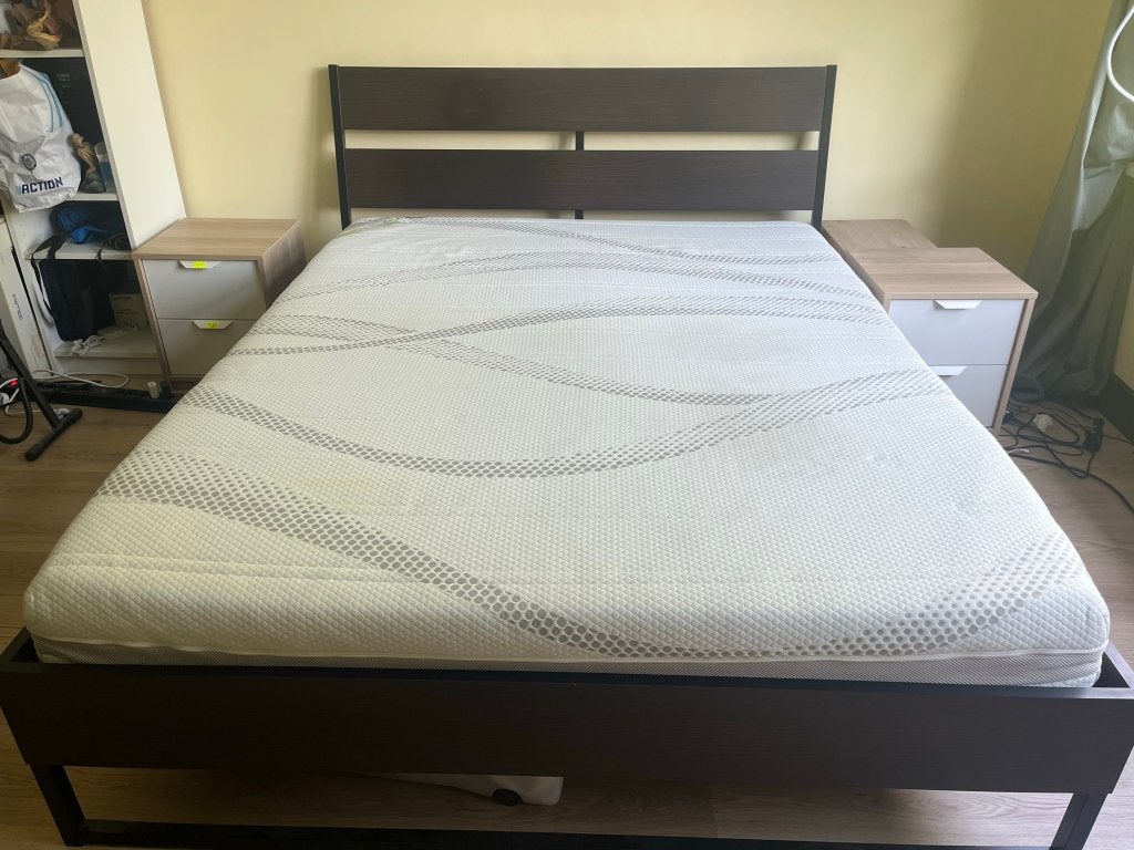 Cadre de lit Ikea + sommier à lattes + matelas 160x200, Maison & Meubles, Enlèvement, Utilisé, Sommier, 200 cm