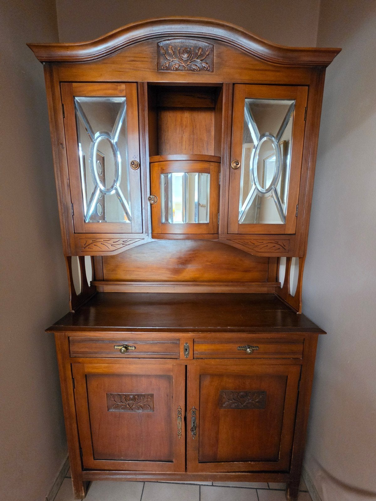 Antieke Art Nouveau/Jugendstil buffetkast met facetspiegels, Ophalen