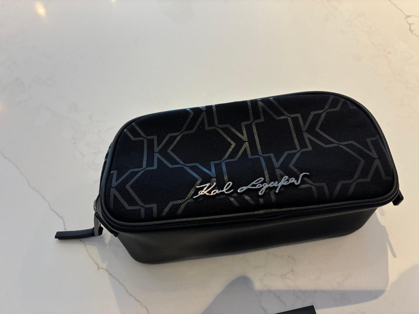 Toilettas Karl Lagerfeld, Bijoux, Sacs & Beauté, Enlèvement, Comme neuf