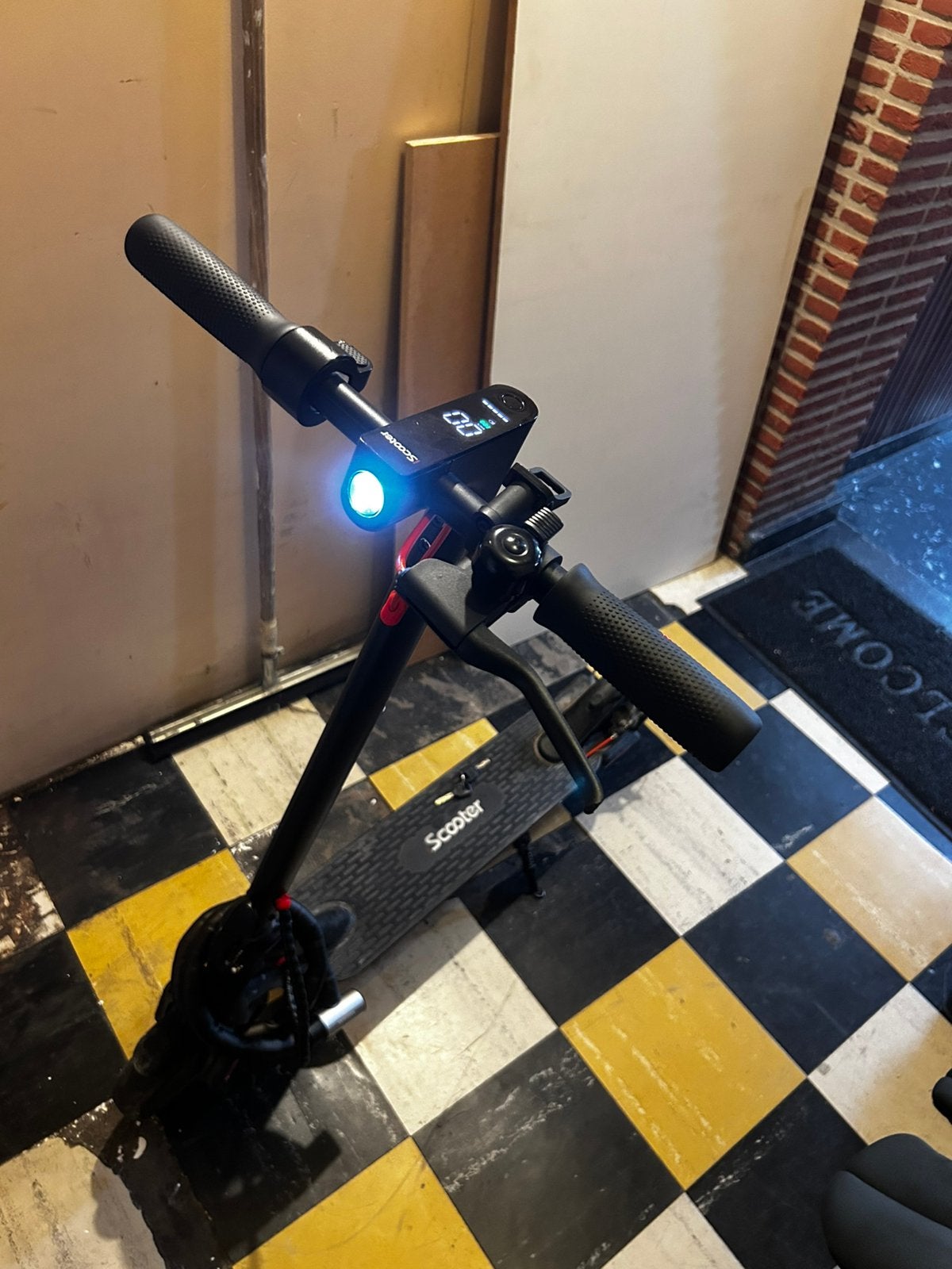 Trottinette iscooter, Vélos & Vélomoteurs, Trottinettes, Comme neuf, Enlèvement ou Envoi