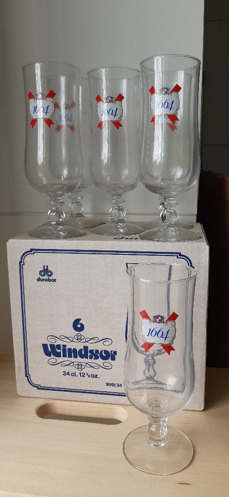 BIERmerk - Kronenbourg 1664 6 glazen tulp op voet in doos, Verzamelen, Biermerken, Ophalen of Verzenden, Zo goed als nieuw, Glas of Glazen