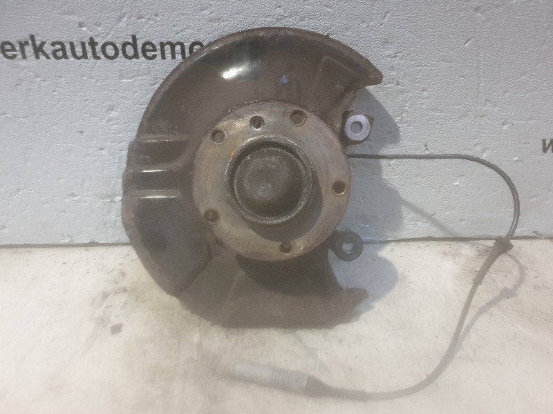 MOYEU DE ROUE AVANT GAUCHE BMW 3 serie Touring (E36 / 3), Autos : Pièces & Accessoires, Freins & Transmission, BMW, Utilisé