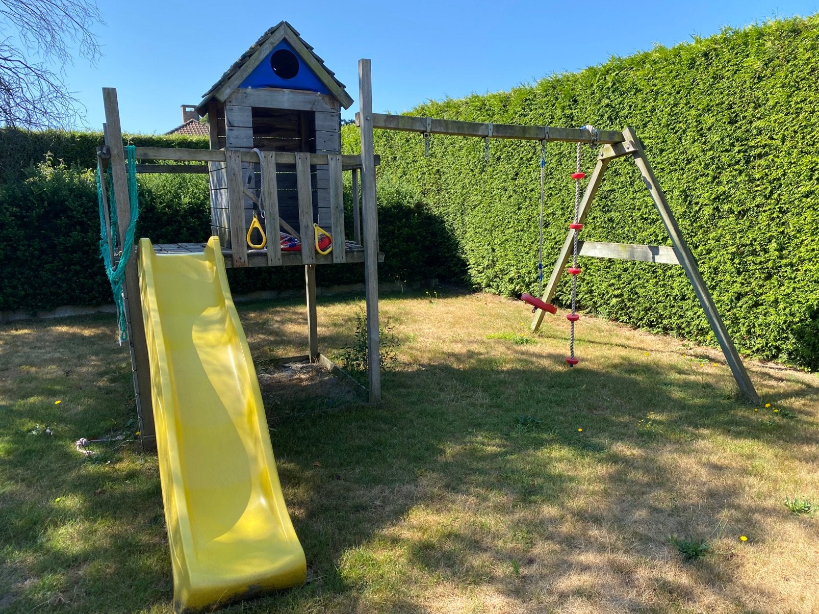 Houten speelhuisje/speeltuig met toebehoren, Enfants & Bébés, Jouets | Extérieur | Cabanes d'enfant, Utilisé, Bois, Enlèvement