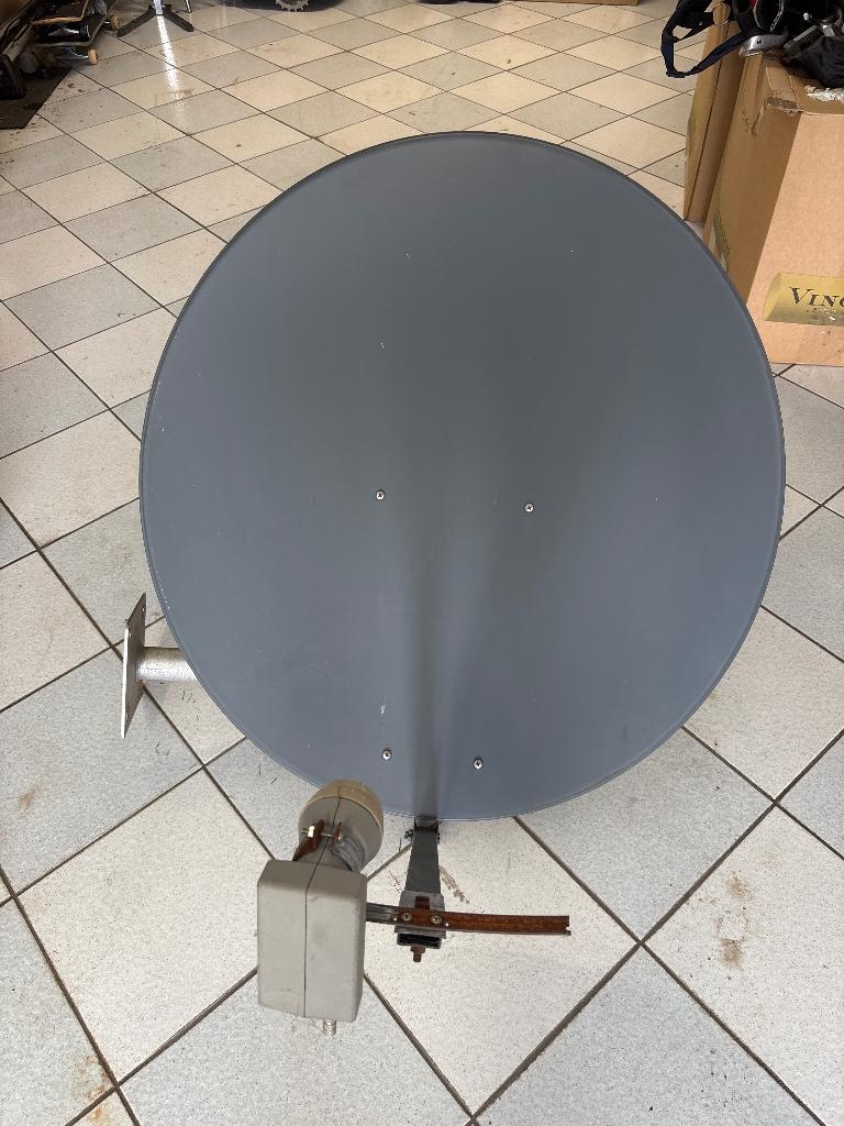 Antenne parabolique, Enlèvement, Utilisé, Antenne (parabolique), Autres marques