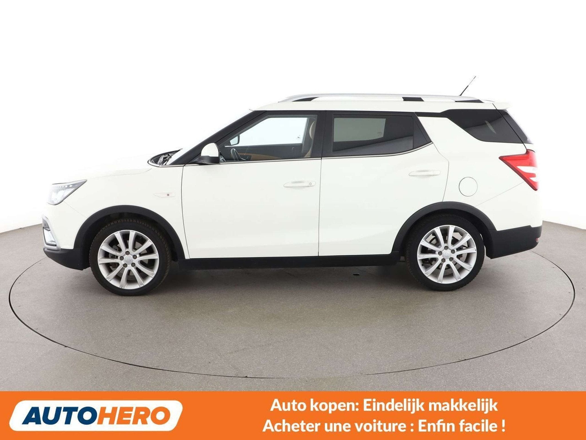 SsangYong XLV 1.6 Quartz 4x2 (bj 2018), Auto's, Gebruikt, 128 pk, XLV, Overige brandstoffen