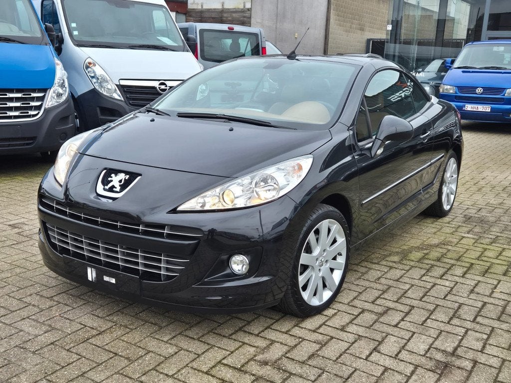 Peugeot 207 cc | Cabrio | Benzine, Auto's, Voorwielaandrijving, Zwart, Leder, Handgeschakeld
