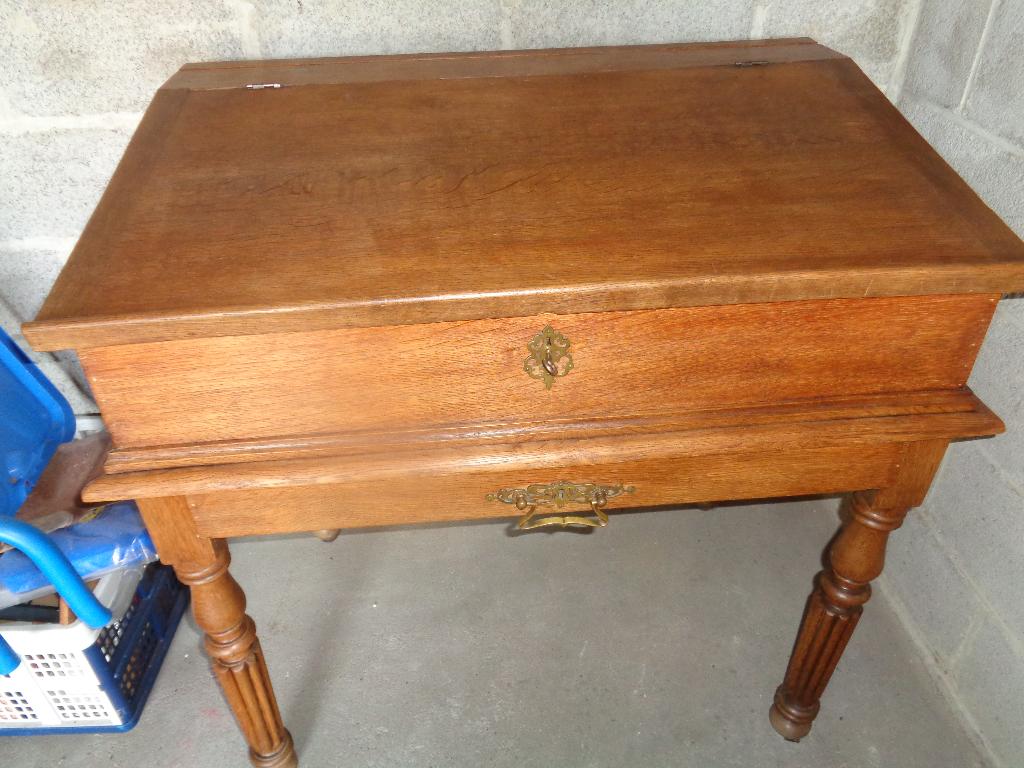 Ancien secrétaire en chene massif 95X85X60, Enlèvement, Utilisé