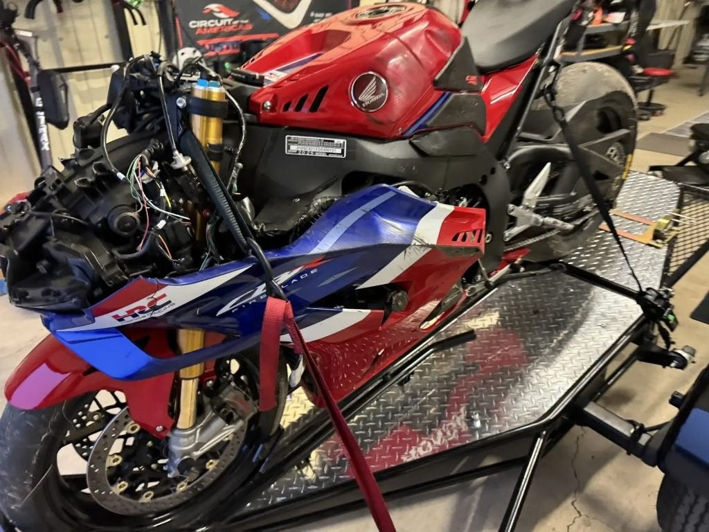 yamaha R1 R6 honda cbr 600 1000rr fireblade  suzuki HAYABUSA, Motos, Enlèvement, Super Sport, Honda
