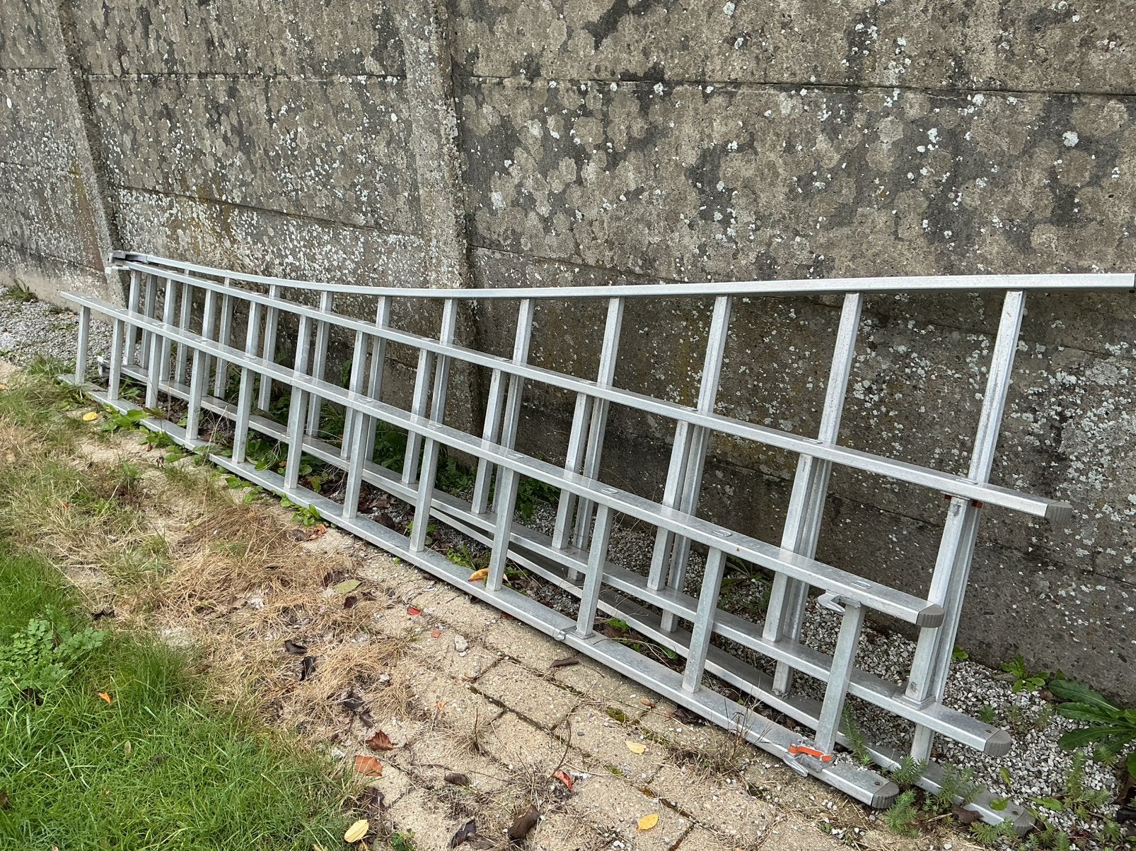 Aluminium ladder drie delig, Doe-het-zelf en Bouw, Ophalen, Zo goed als nieuw