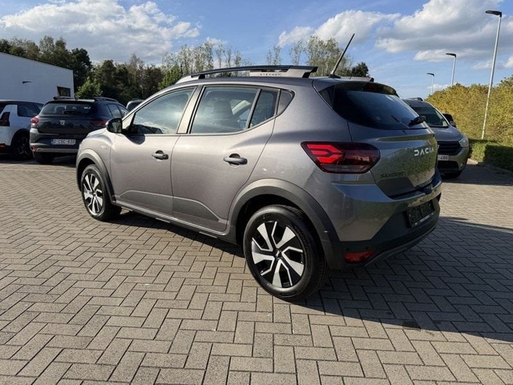 Dacia Sandero Stepway Expression TCe 90 CVT automaat, Autos, Argent ou Gris, Achat, 139 g/km, Euro 6