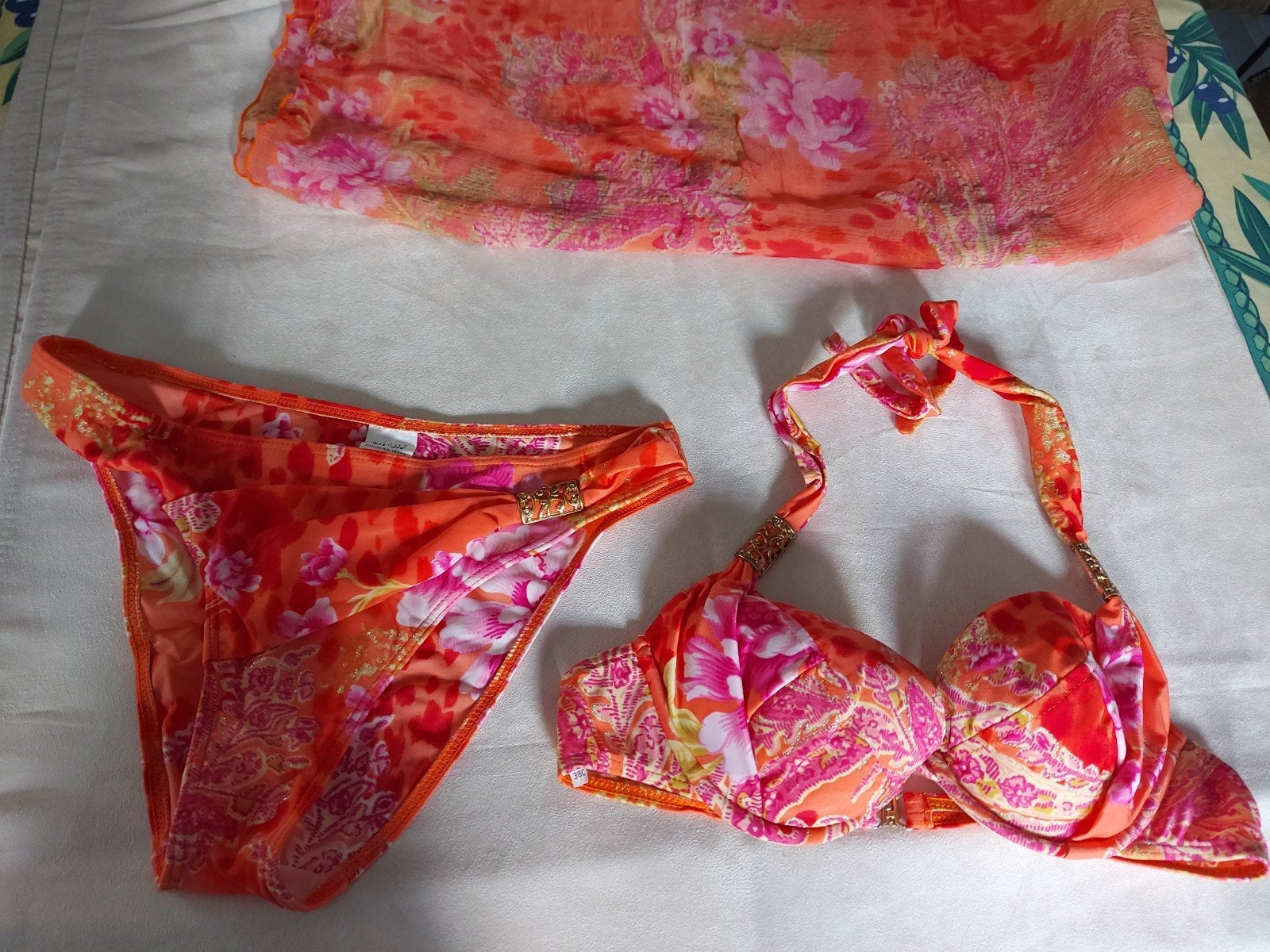 Bikini et paréo T 36/38, Kleding | Dames, Badmode en Zwemkleding, Bikini