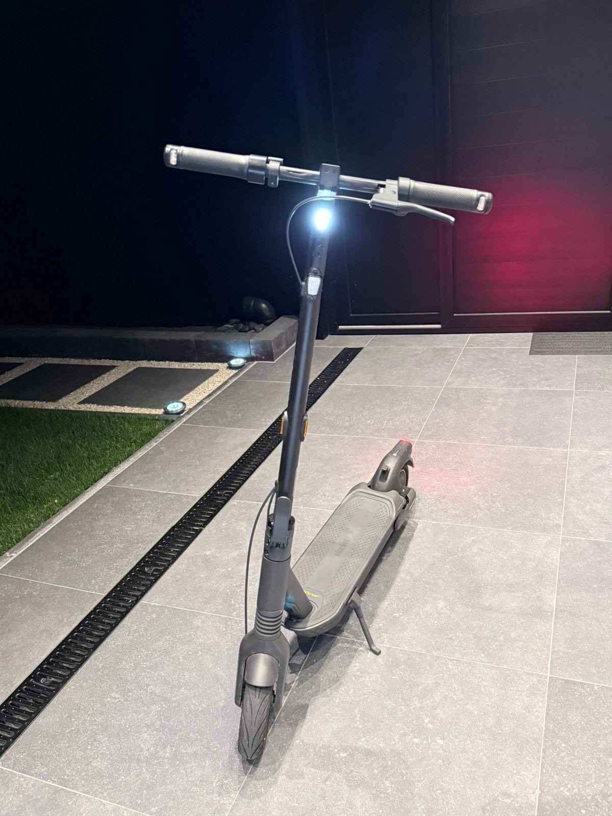 Ninebot g2 max tekoop, Ophalen, Zo goed als nieuw, Elektrische step (E-scooter)