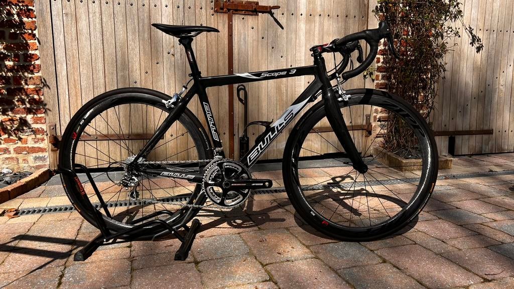 Velo Bulls Carbon Roue Zipp 303, Vélos & Vélomoteurs, Enlèvement, Comme neuf