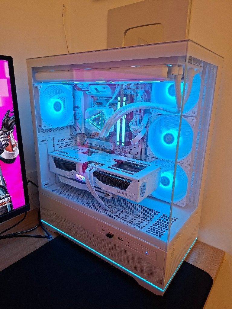 GAMING PC RX 9070 XT,  6 MAAND OUD MET GARANTIE, Computers en Software, Desktop Pc's, Zo goed als nieuw, 3 tot 4 Ghz, SSD, 32 GB