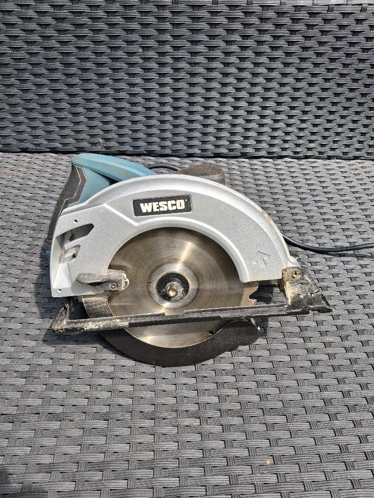 Cirkelzaag Wesco | WS3434 - 1400W, Ophalen, Cirkelzaag, 70 mm of meer, Zo goed als nieuw