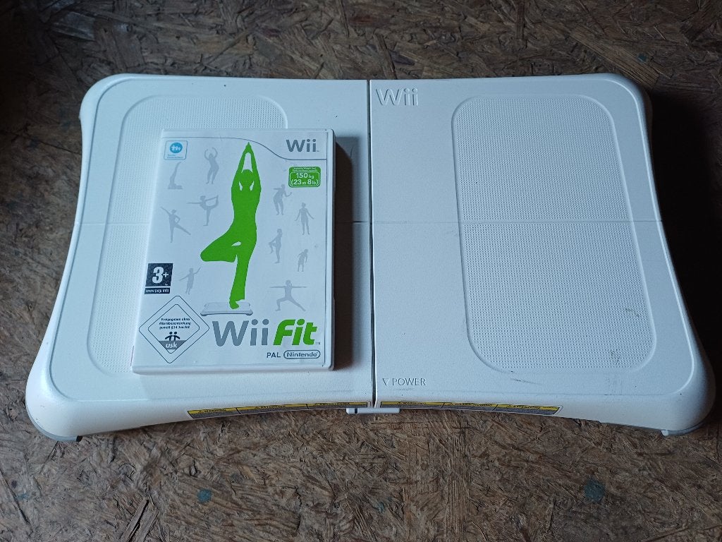 Nintendo Wii Fit + balance board, Ophalen, Gebruikt, Sport