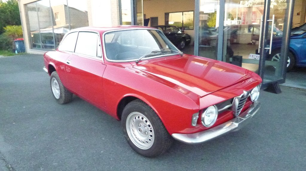 Gerestaureerde Alfa Romeo Bertone Junior, Auto's, 4 zetels, Achterwielaandrijving, Zwart, 4 cilinders