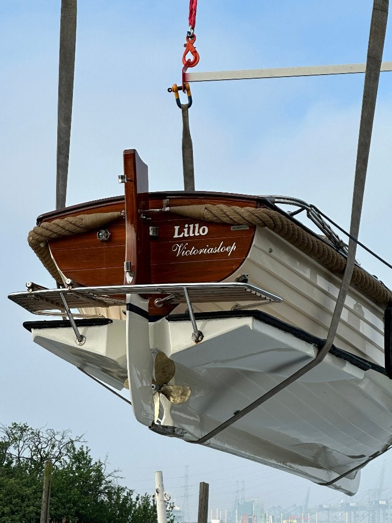 Victoria 130 S De Luxe - Volvo Penta D3-130 slechts 440 uur, Binnenboordmotor, Diesel, Rondzit, Polyester