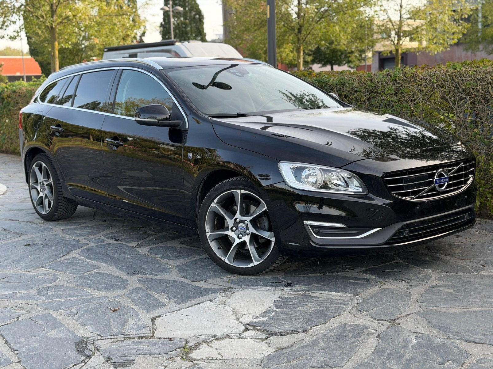 Volvo v60 2.0d / Ocean Race / Euro6 / Garantie, Autos, Cuir, Achat, Entreprise, Boîte manuelle