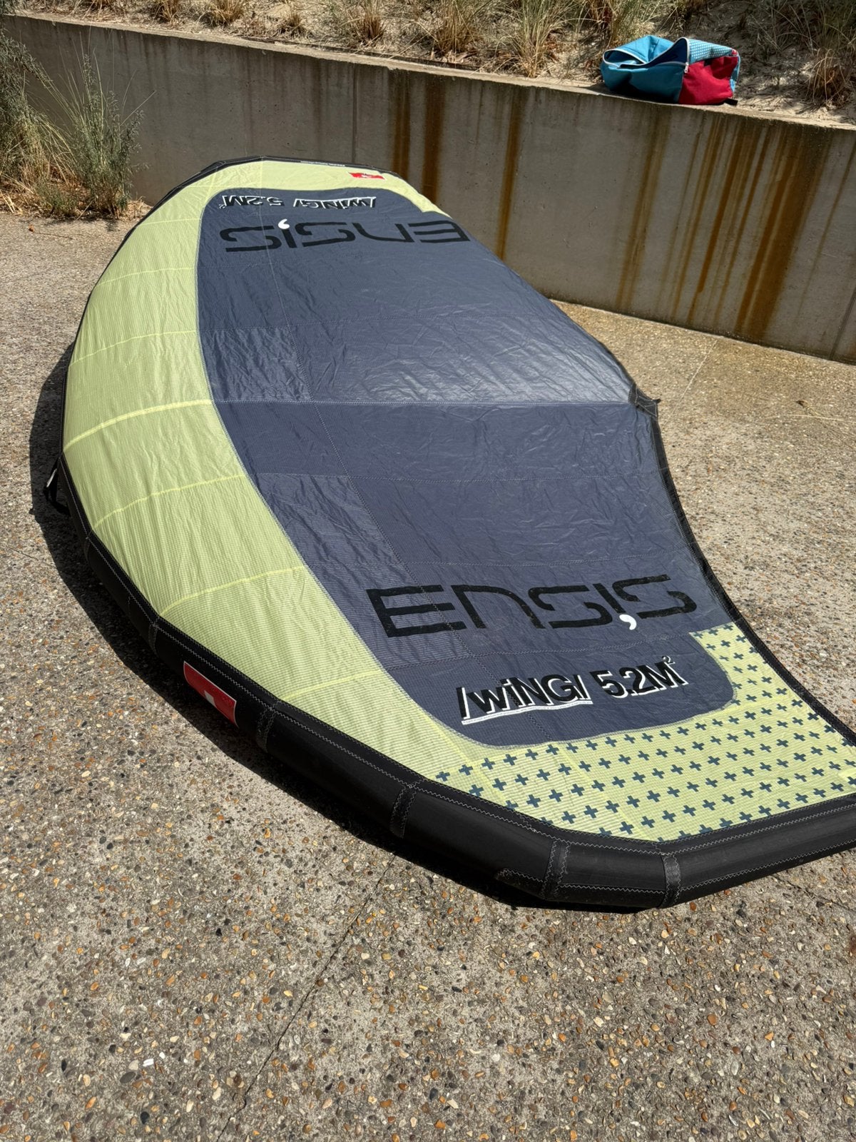 Aile Wingfoil ENSIS Wing 5,2 m² — état neuf, Enlèvement ou Envoi, Comme neuf